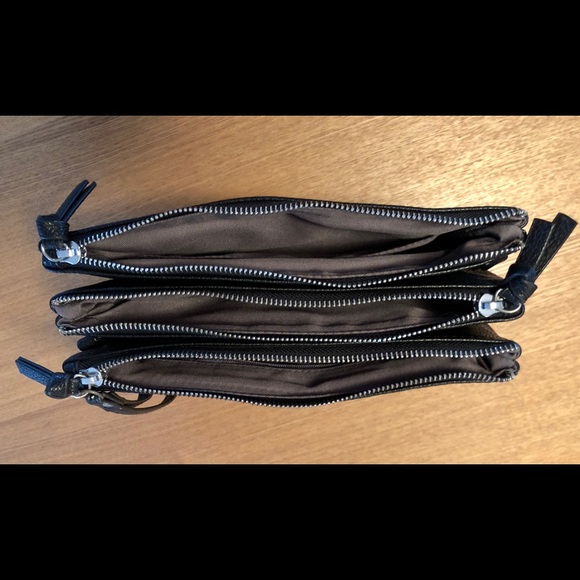 JustFab Wristlet - Picture 4 of 4